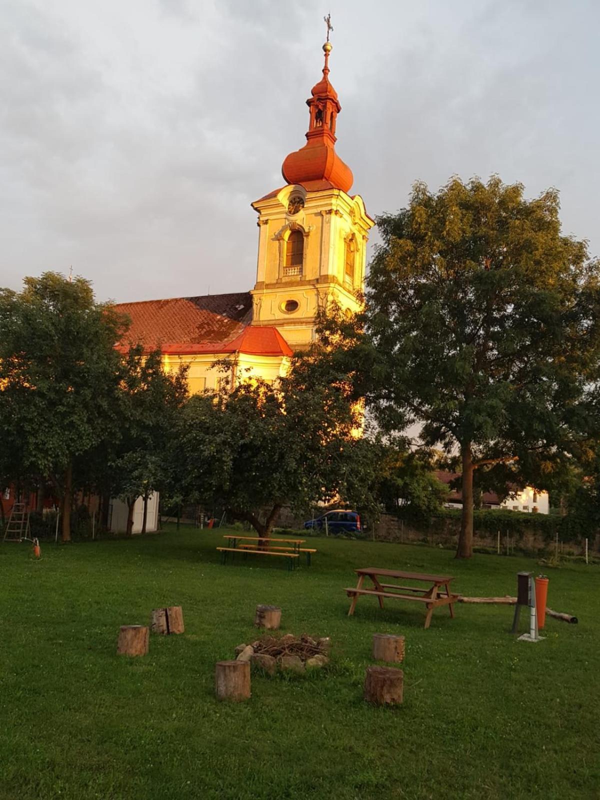 Kemp -Chatky-Doctor Choustnikovo Hradiste Exterior foto